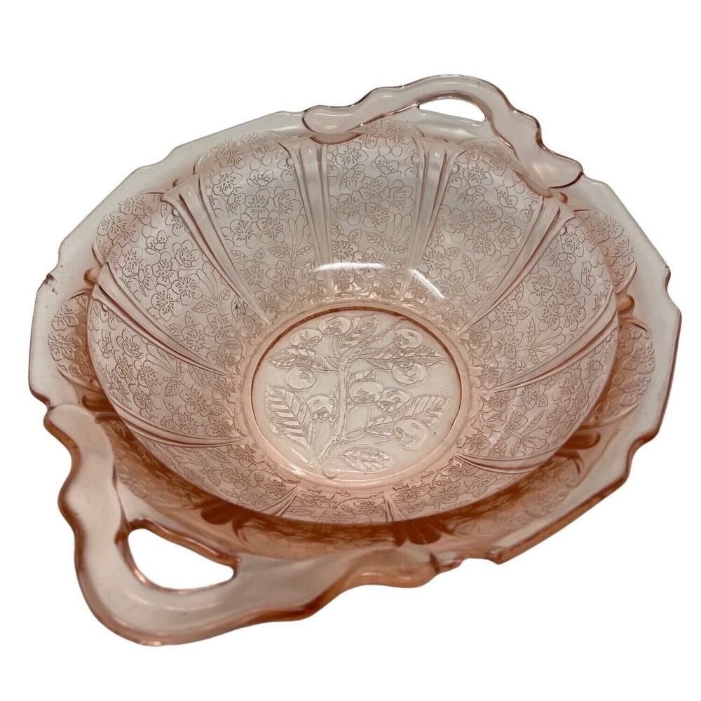 Vintage Pink Jeannette Glass Cherry Blossom Two Handled Bowl Depression‎ Pressed